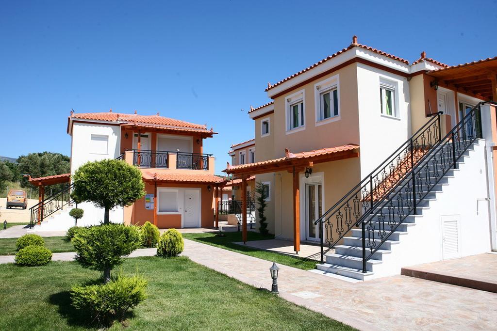 Yakinthos Garden Apartment Anaxos Bagian luar foto
