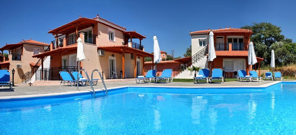 Yakinthos Garden Apartment Anaxos Bagian luar foto